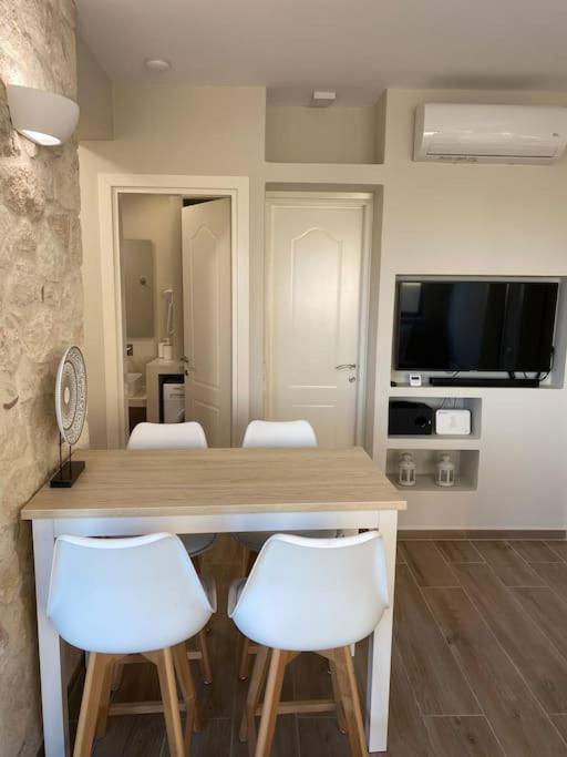 Makry-Gialos Luxury Seaview Apartment Makrýgialos Zewnętrze zdjęcie